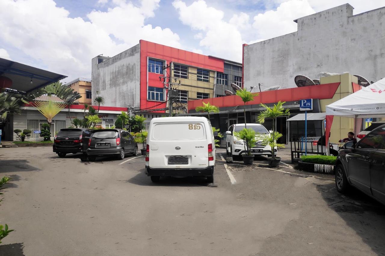 Urbanview Os Residence Medan By Reddoorz Экстерьер фото