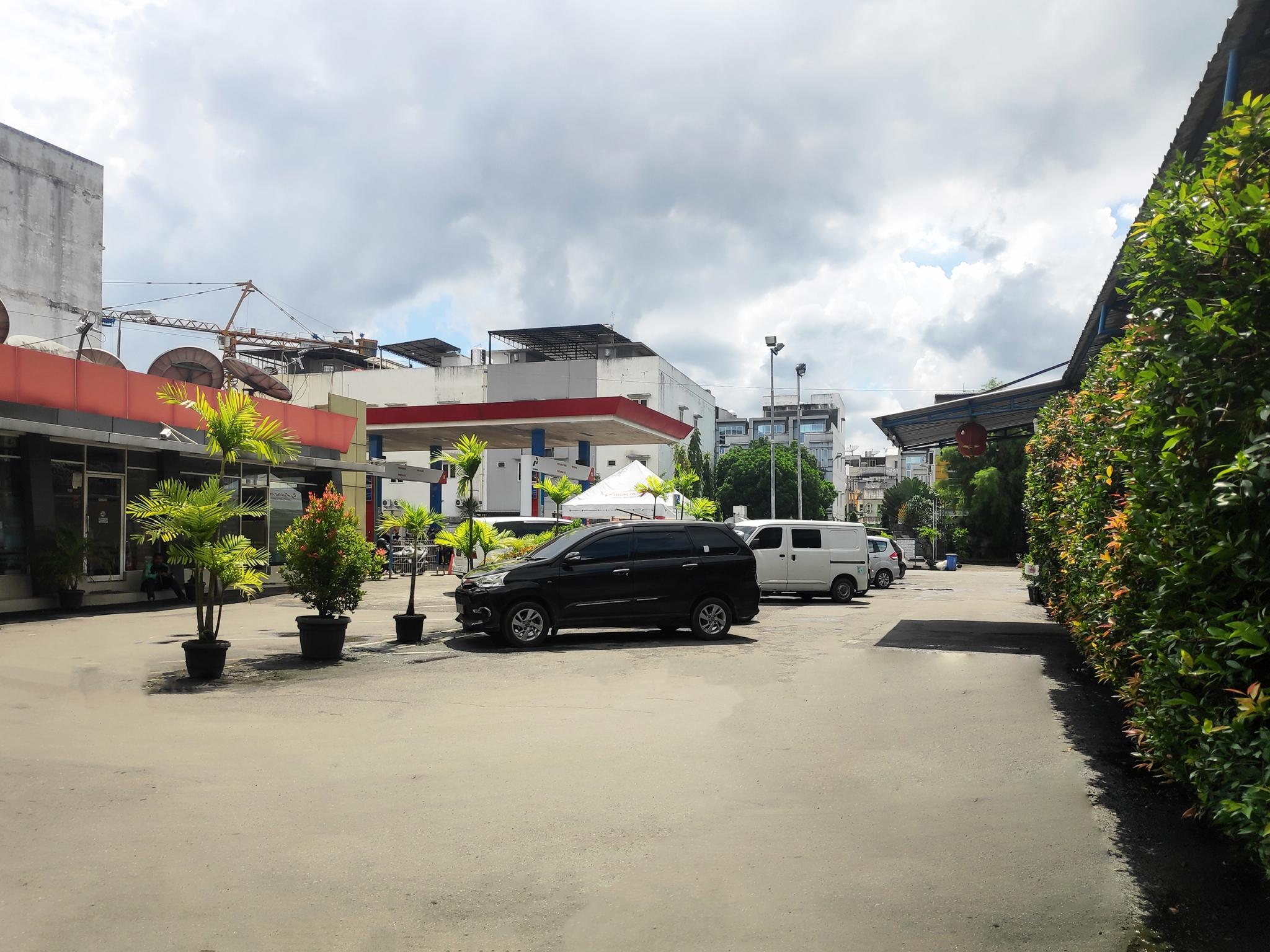 Urbanview Os Residence Medan By Reddoorz Экстерьер фото
